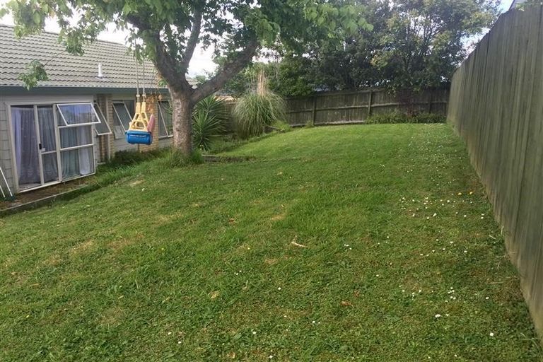 Photo of property in 6 Skelton Avenue, Randwick Park, Auckland, 2105