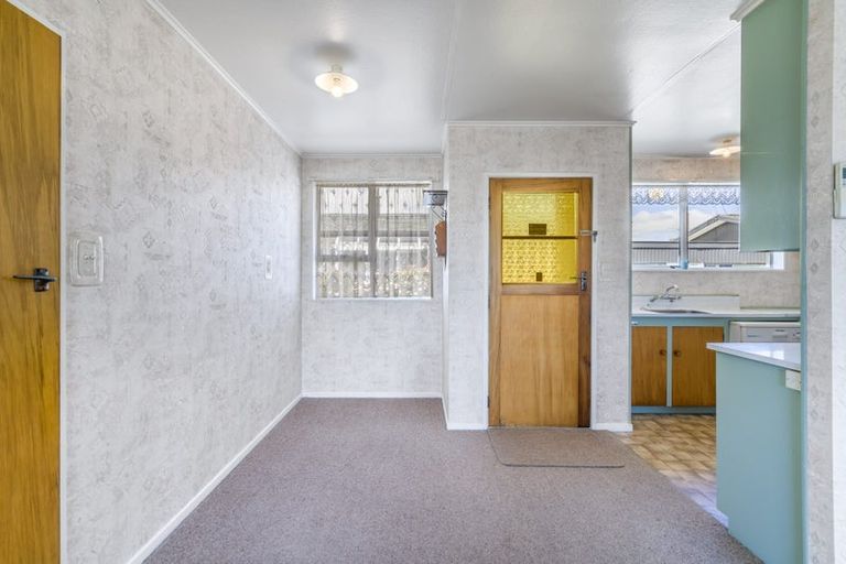 Photo of property in 251b Park Street, Winton, 9720