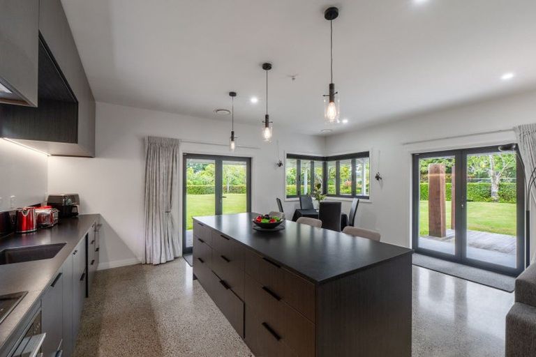 Photo of property in 181 Dunns Road, Otatara, Invercargill, 9879