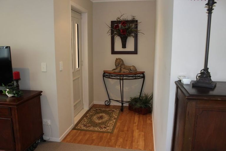 Photo of property in 23 Ainslee Street, Highlands Park, New Plymouth, 4312