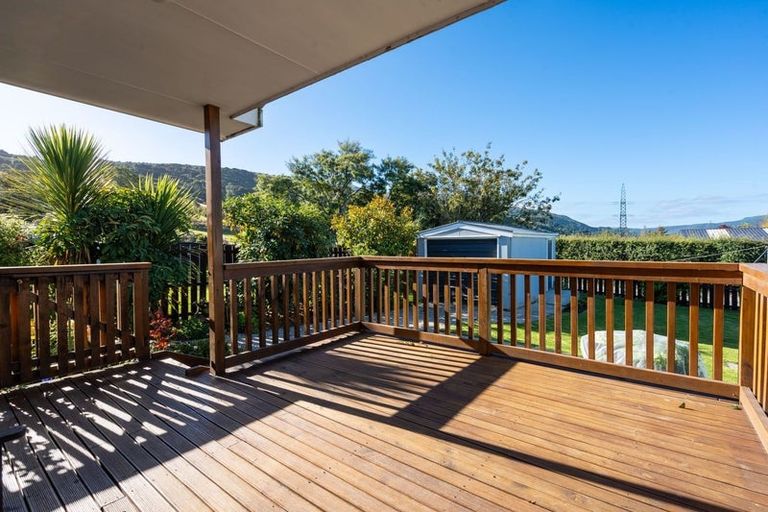 Photo of property in 95 Gilkison Street, Halfway Bush, Dunedin, 9010