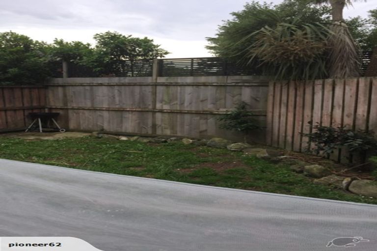 Photo of property in 2/27 Tuirau Place, Ilam, Christchurch, 8041