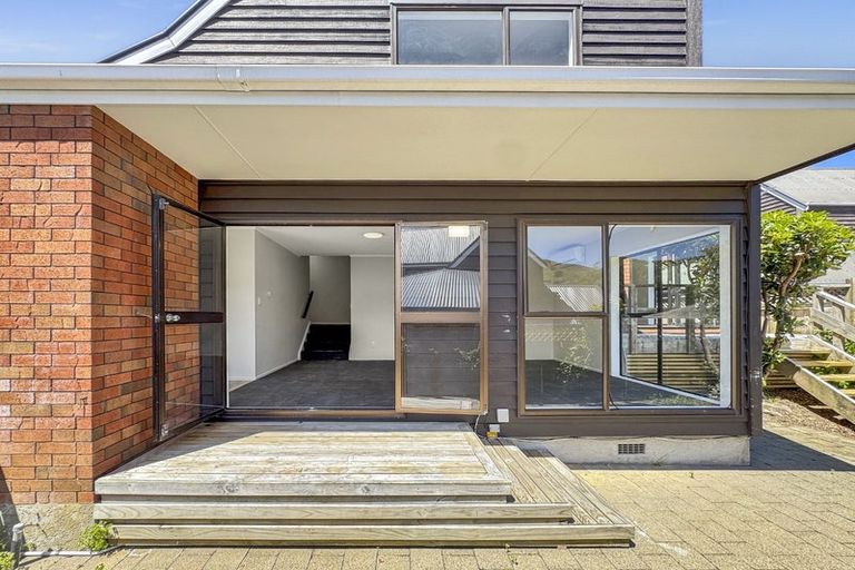 Photo of property in 2/24 Ottawa Road, Ngaio, Wellington, 6035