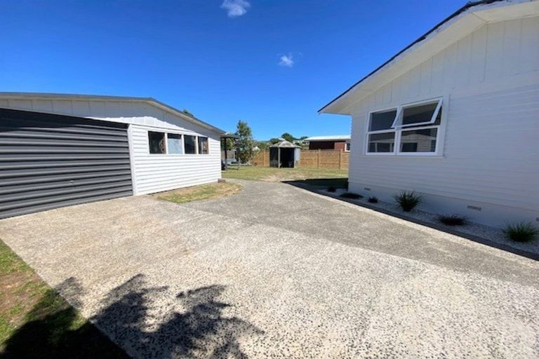 Photo of property in 5 Oxford Street, Tirau, 3410