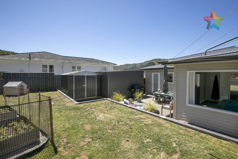 Photo of property in 119 Wellington Road, Wainuiomata, Lower Hutt, 5014