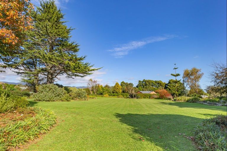 Photo of property in 26 Gladstone Road, Levin, 5571