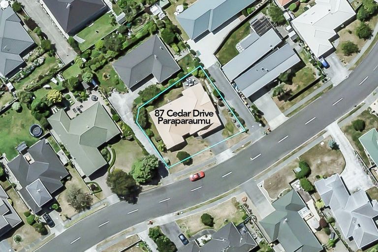 Photo of property in 87 Cedar Drive, Paraparaumu Beach, Paraparaumu, 5032