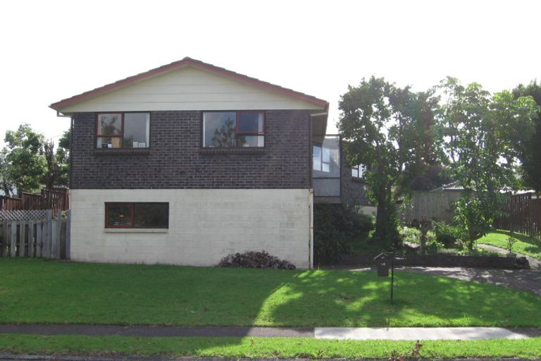 Photo of property in 15 Olena Avenue, Sunnyhills, Auckland, 2010