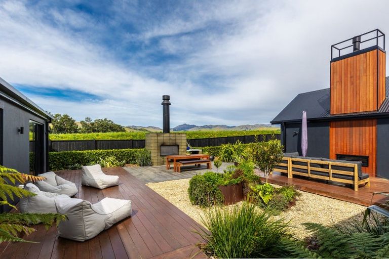 Photo of property in 15 Catalina Crescent, Burleigh, Blenheim, 7201