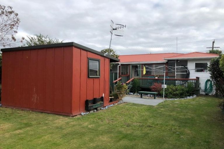 Photo of property in 16 Parker Avenue, Levin, 5510