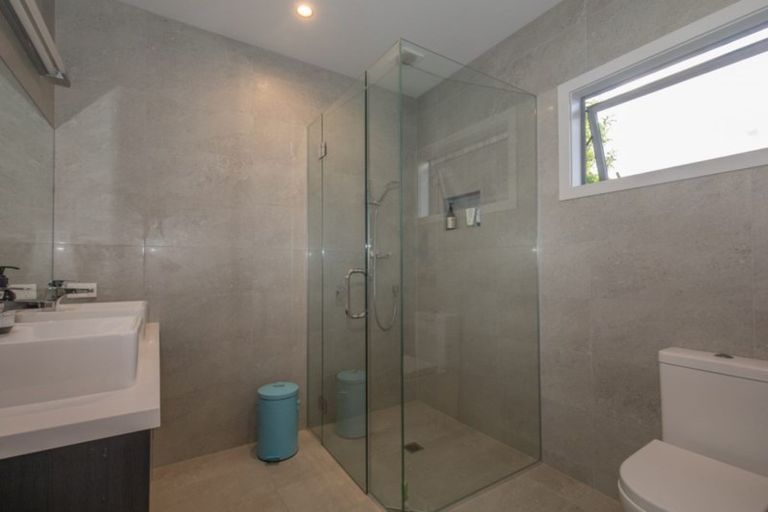 Photo of property in 5 Edgewood Place, Wanaka, 9305