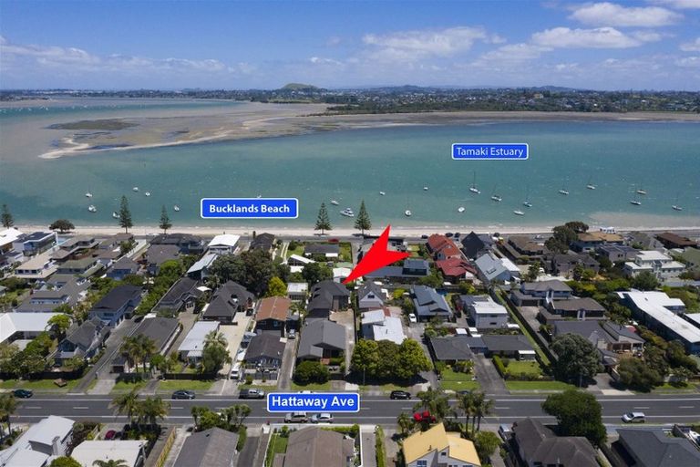Photo of property in 55c Hattaway Avenue, Bucklands Beach, Auckland, 2012