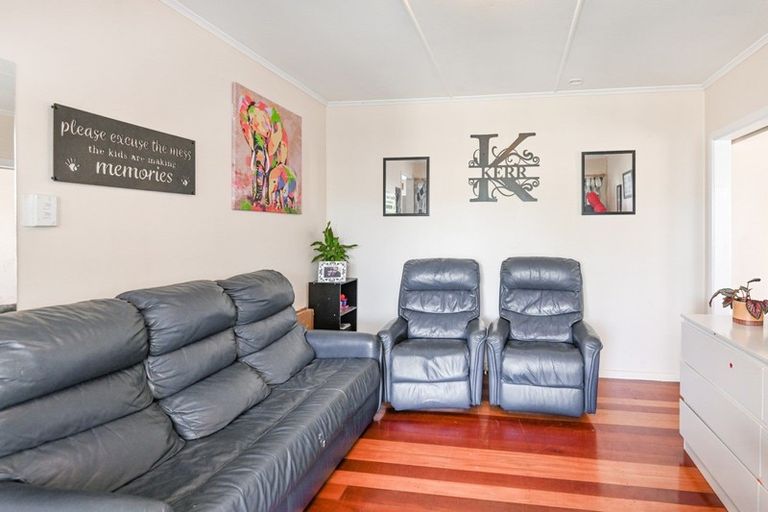 Photo of property in 1239 Cunningham Crescent, Mayfair, Hastings, 4122