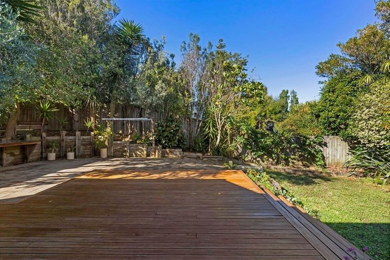 Photo of property in 26 Glendon Avenue, Avondale, Auckland, 1026