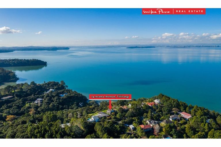 Photo of property in 24 Arama Avenue, Titirangi, Auckland, 0604