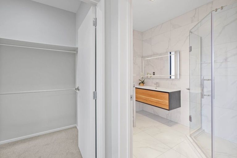 Photo of property in 27 Surf View Crescent, Red Beach, 0932