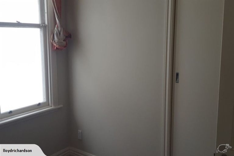 Photo of property in Norton Flats, 1/302 Willis Street, Aro Valley, Wellington, 6011