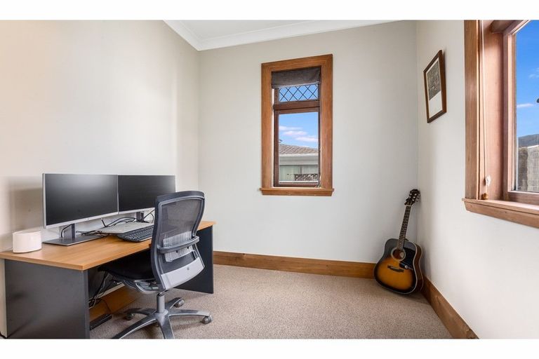 Photo of property in 2 Puriri Street, Woburn, Lower Hutt, 5010