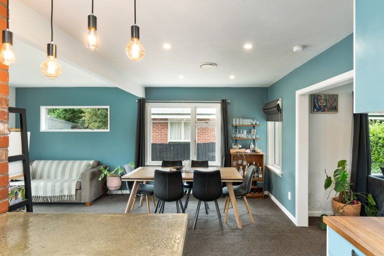 Photo of property in 53 Evesham Crescent, Spreydon, Christchurch, 8024