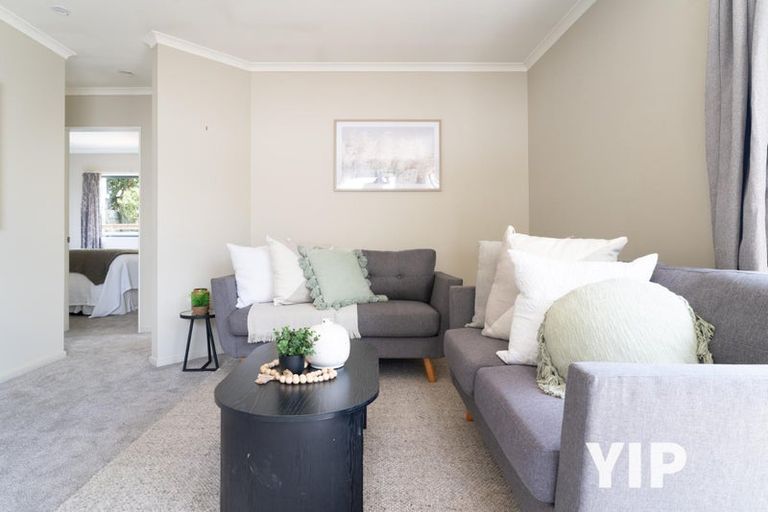 Photo of property in 2 Beazley Avenue, Paparangi, Wellington, 6037