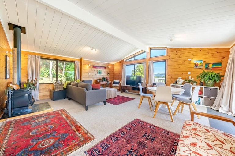 Photo of property in 213a Whites Line East, Waiwhetu, Lower Hutt, 5010