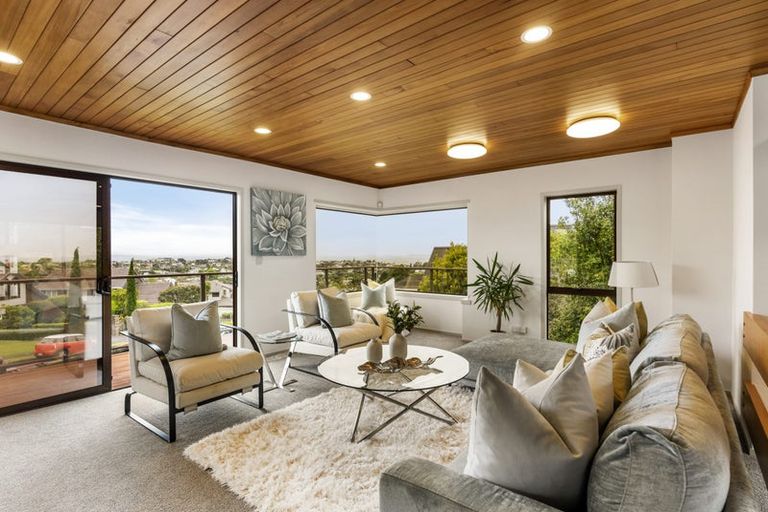 Photo of property in 49 Bellbird Rise, Murrays Bay, Auckland, 0630