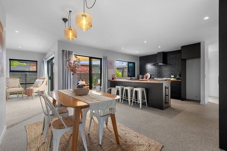 Photo of property in 28 Puhirake Crescent, Pyes Pa, Tauranga, 3112