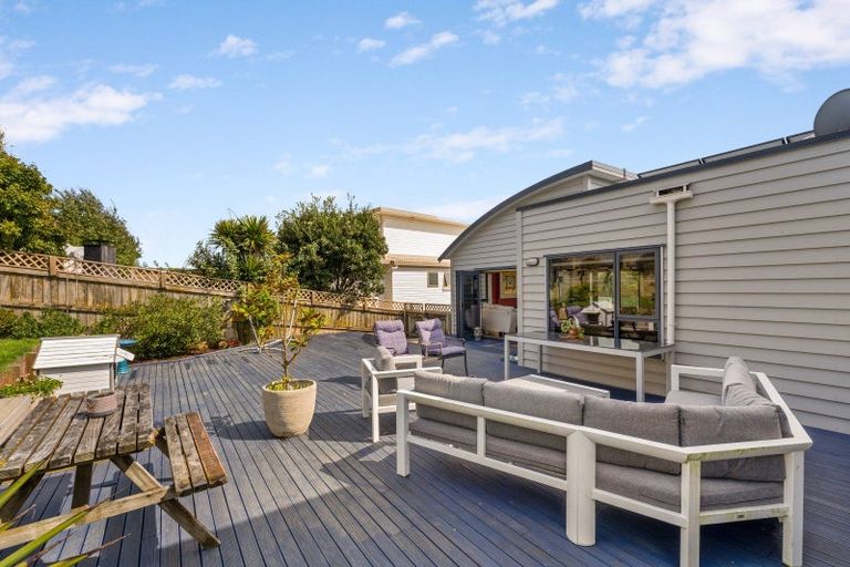 Photo of property in 8 Bowsprit Way, Whitby, Porirua, 5024