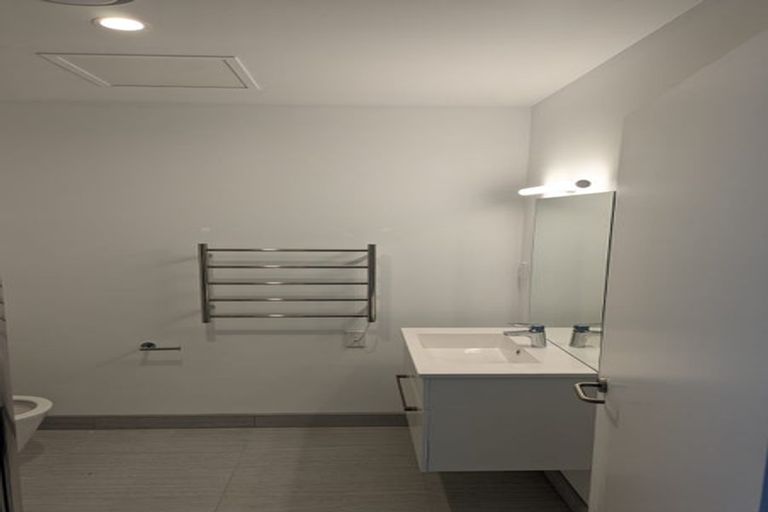 Photo of property in 73 Te Puketoka Lane, Mangere, Auckland, 2022