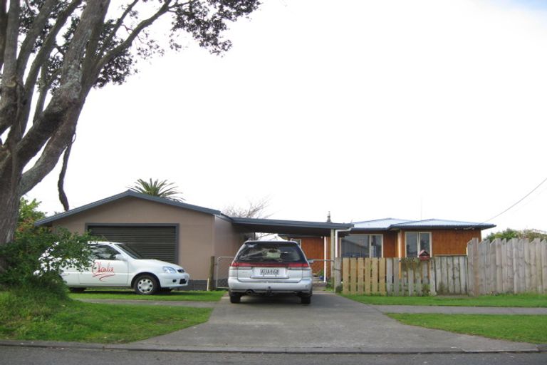 Photo of property in 118 Centennial Avenue, Waitara, 4320