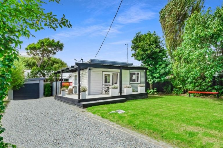 Photo of property in 11 Otaihanga Road, Otaihanga, Paraparaumu, 5036