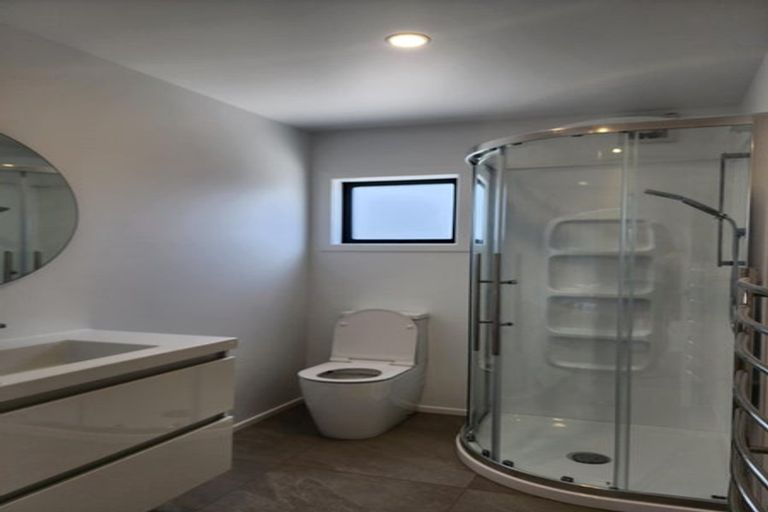 Photo of property in 140a Ngamotu Road, Spotswood, New Plymouth, 4310