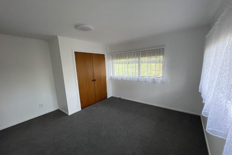 Photo of property in 1/4 Landseer Place, Blockhouse Bay, Auckland, 0600