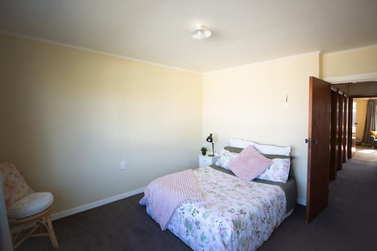 Photo of property in 13 Mcgregors Road, Bromley, Christchurch, 8062