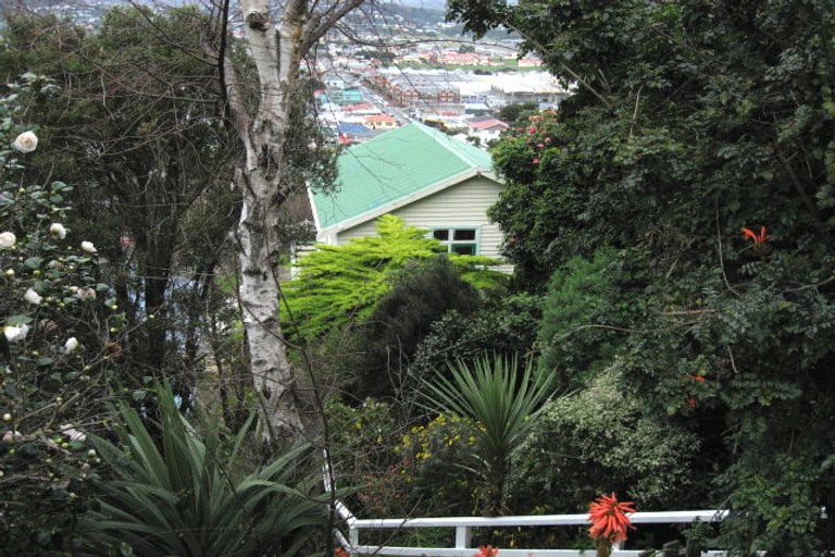 Photo of property in 75 Duncan Terrace, Kilbirnie, Wellington, 6022