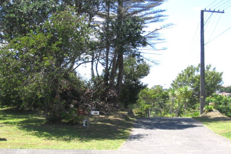 Photo of property in 83 Rangatira Road, Beach Haven, Auckland, 0626