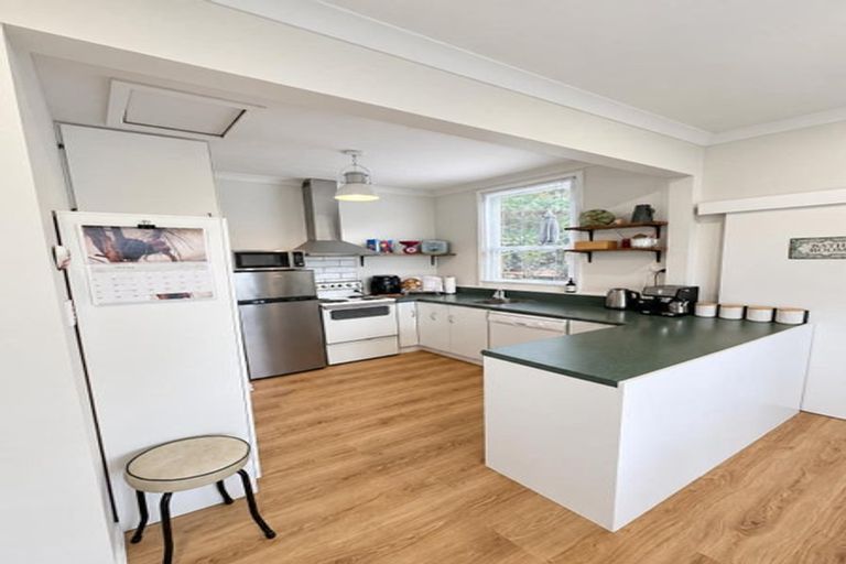 Photo of property in 1 Robinson Street, Lookout Point, Dunedin, 9011