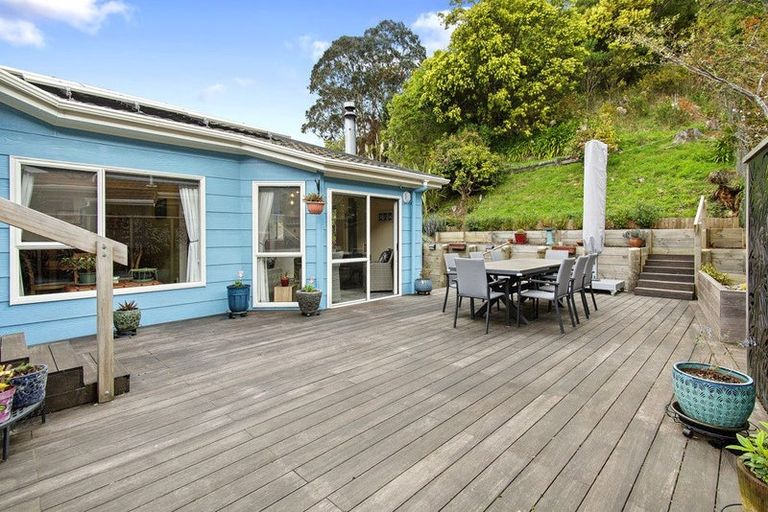 Photo of property in 52 Peterhouse Street, Tawa, Wellington, 5028