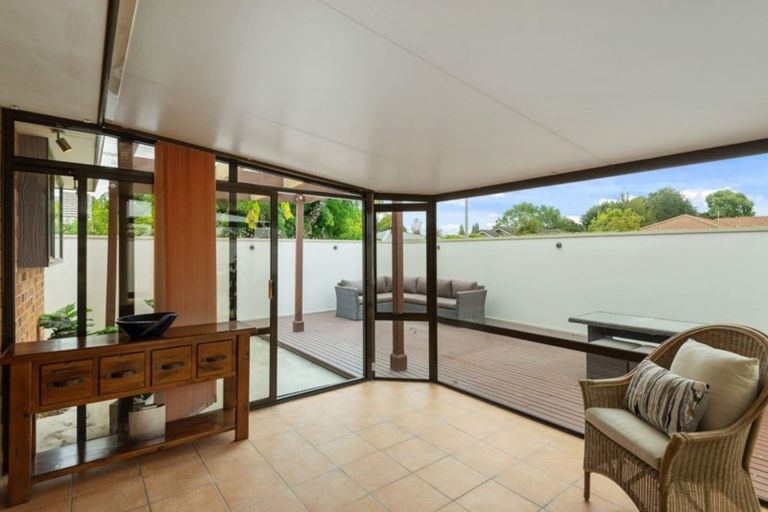 Photo of property in 25 Shannon Place, Belfast, Christchurch, 8051