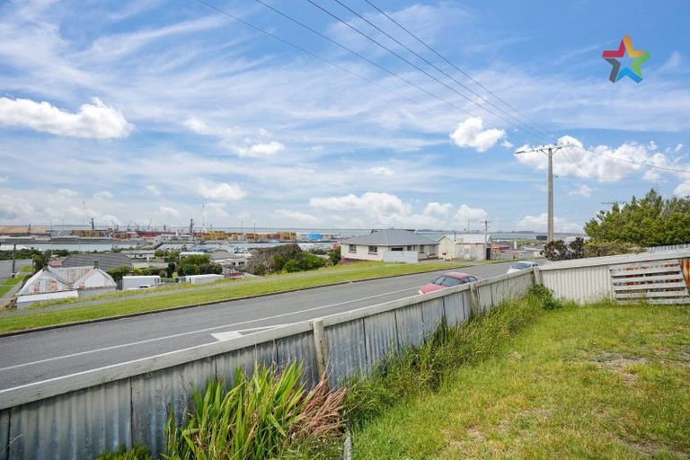 Photo of property in 256 Barrow Street, Bluff, 9814