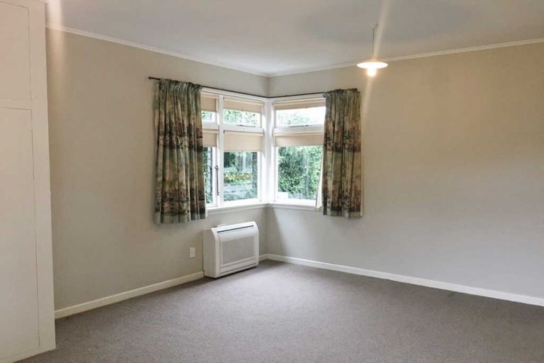 Photo of property in 100 Leinster Road, Merivale, Christchurch, 8014