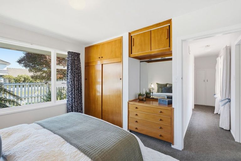 Photo of property in 2 Arlington Street, Burnside, Christchurch, 8053