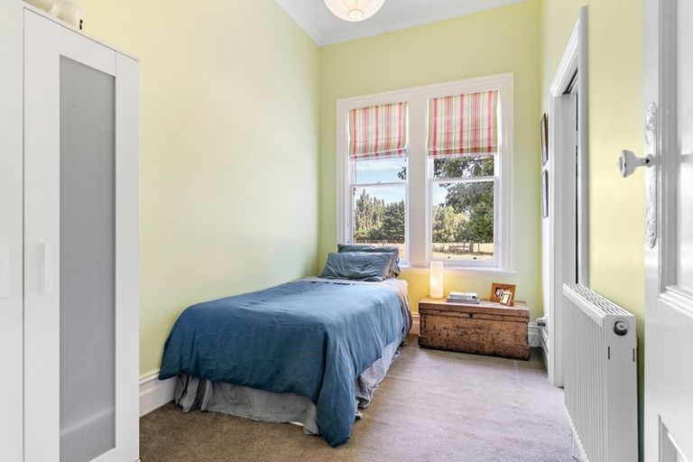 Photo of property in 71 No 1 Line, Tauwharenikau, Featherston, 5771