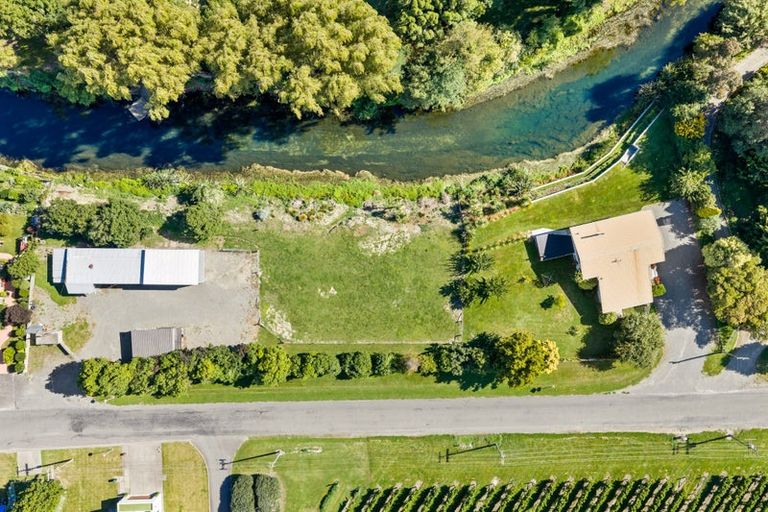 Photo of property in 99 Dillons Point Road, Islington, Blenheim, 7273