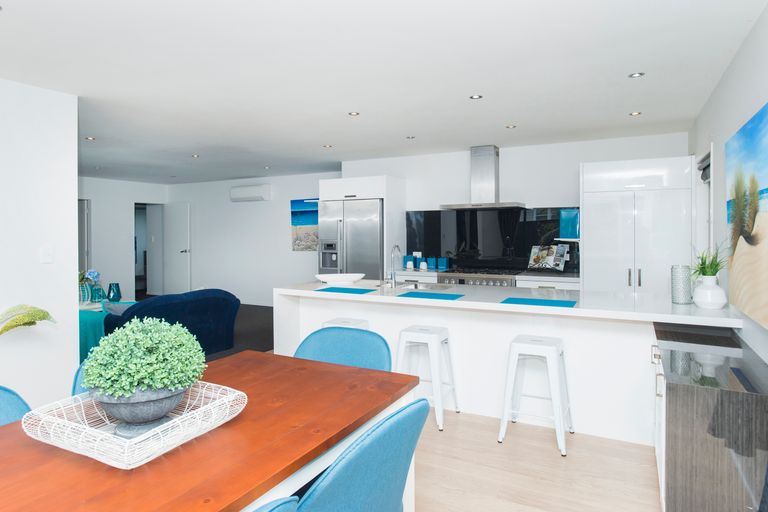 Photo of property in 32 Emily Street, Riverdale, Gisborne, 4010