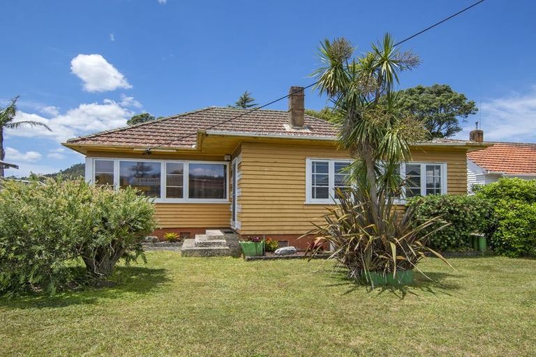 Photo of property in 54 Kamo Road, Kensington, Whangarei, 0112