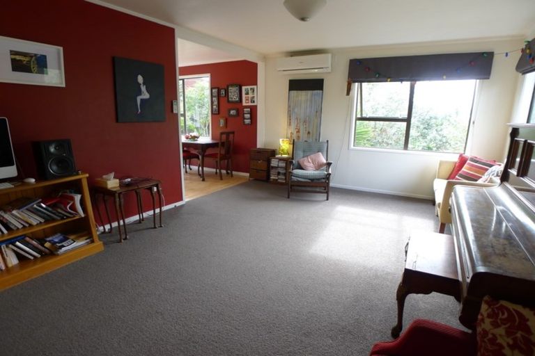 Photo of property in 16 Panzic Place, Glen Eden, Auckland, 0602