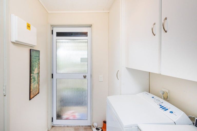 Photo of property in 24b Cargill Grove, Kelvin Grove, Palmerston North, 4414