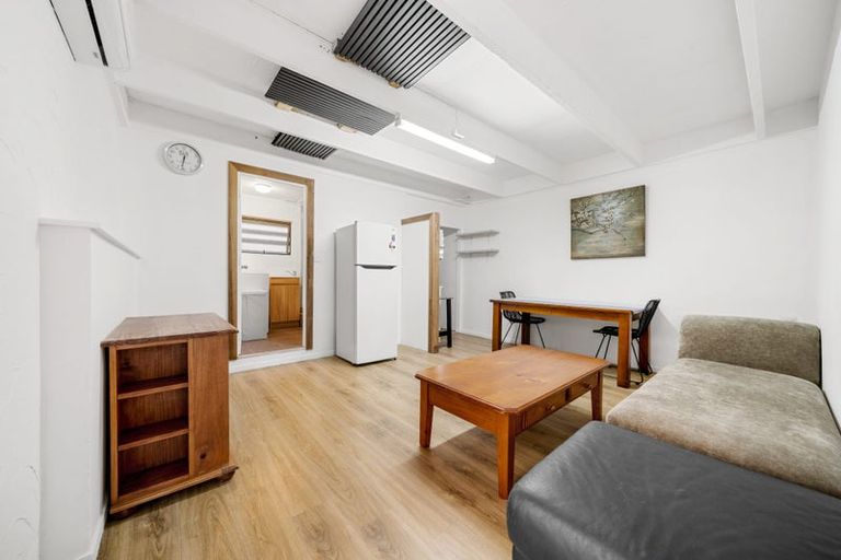 Photo of property in 29 Gladys Avenue, Glenfield, Auckland, 0629