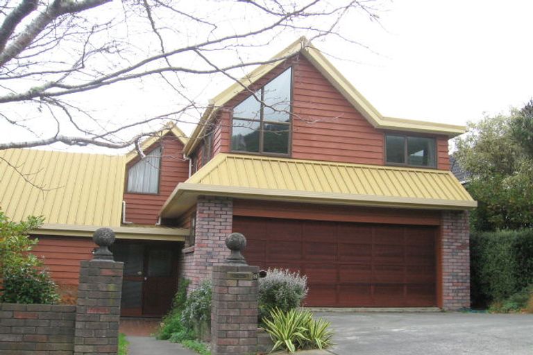 Photo of property in 8 Duval Grove, Tawa, Wellington, 5028